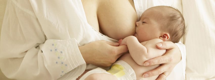 postpartum-breastfeeding